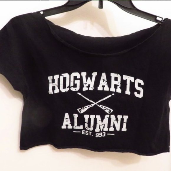 Tops - Harry Potter Hogwards Alumni Crop Top